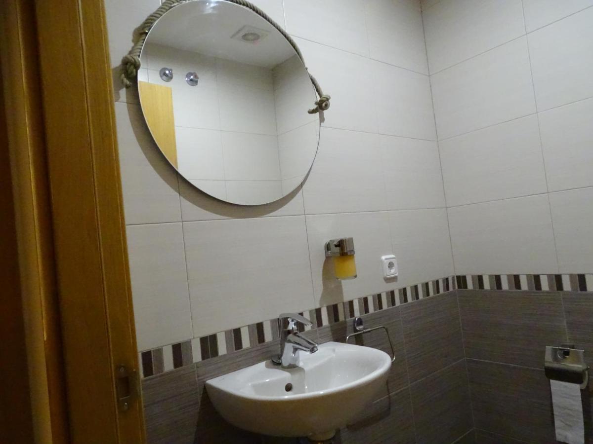Apartamento Piscina Viena 로지즈 외부 사진